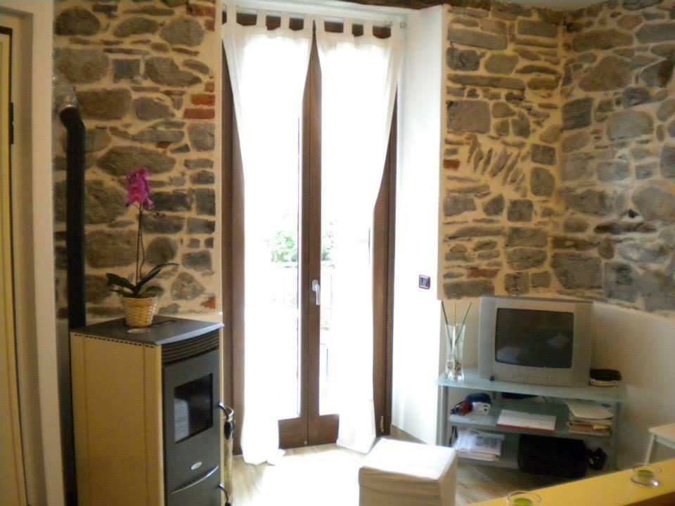 Il Nido Apartment Rezzonico Exterior photo