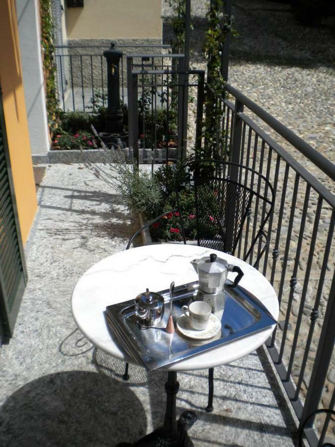 Il Nido Apartment Rezzonico Exterior photo